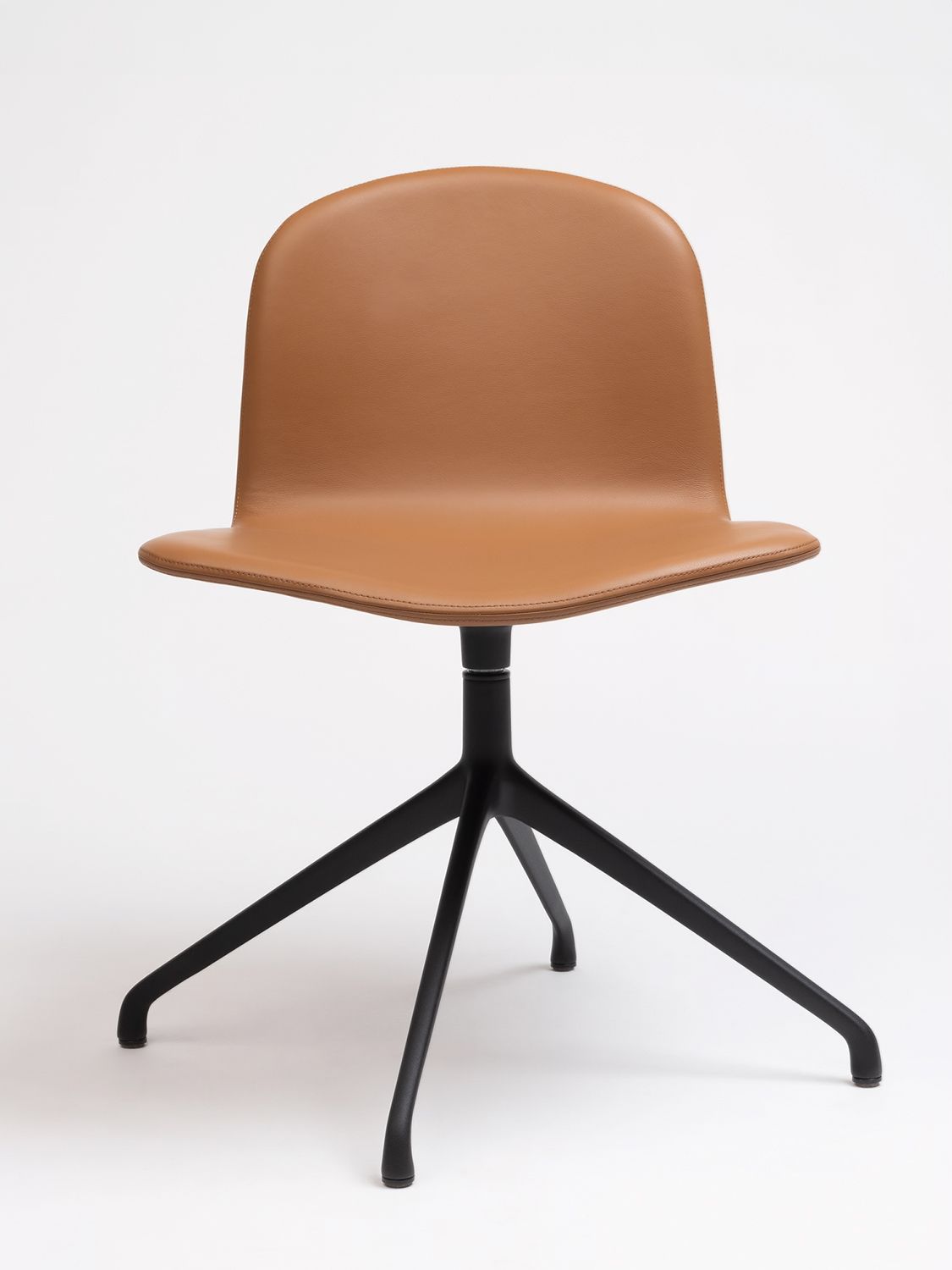 Bob XL Chair Swivel